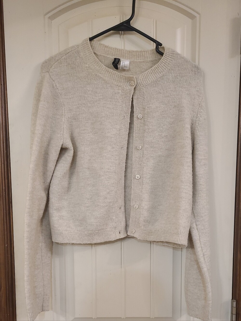 Divided Cream Round-Neck Button Cardigan Size M